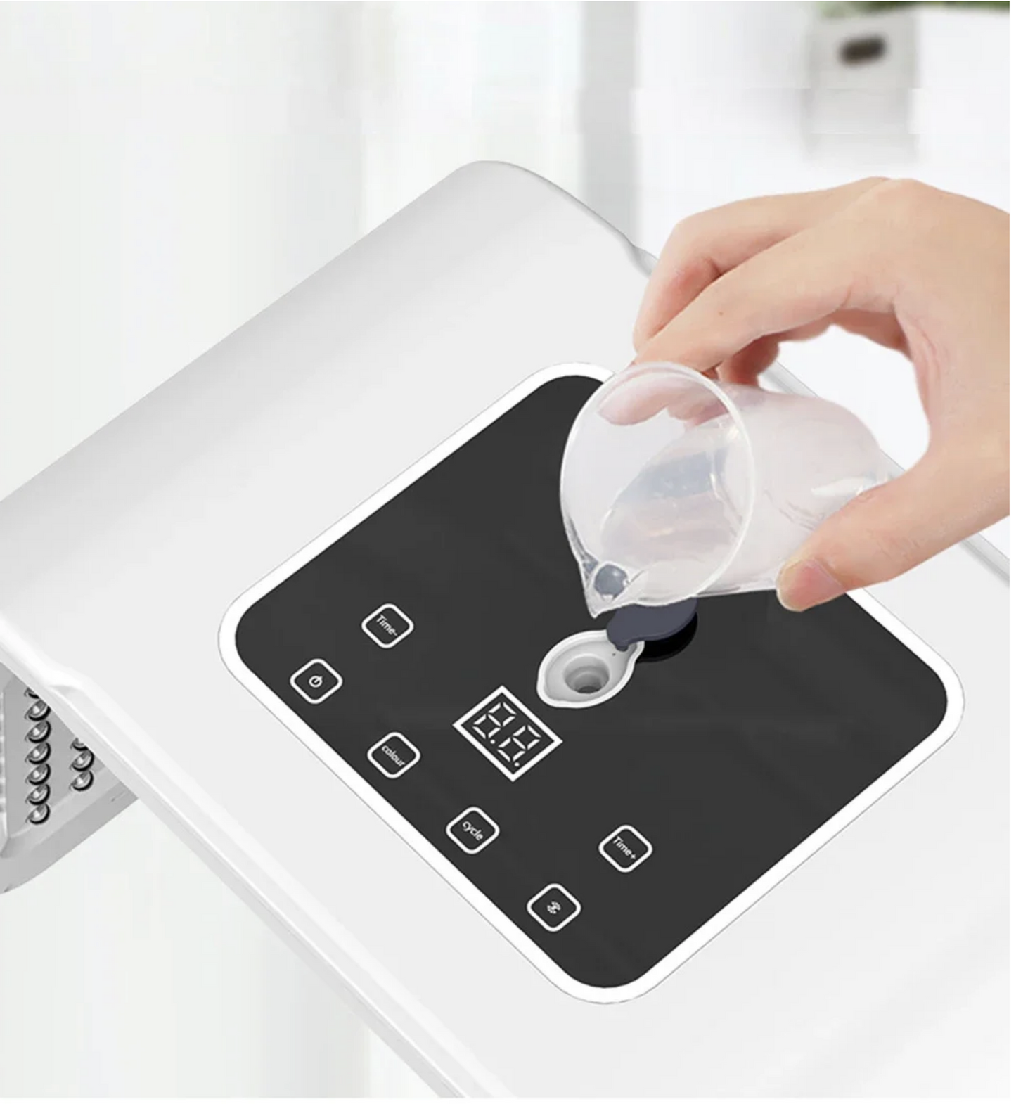 LED Face Light Therapy Mask with Spray Hydration – 7 Color Modes